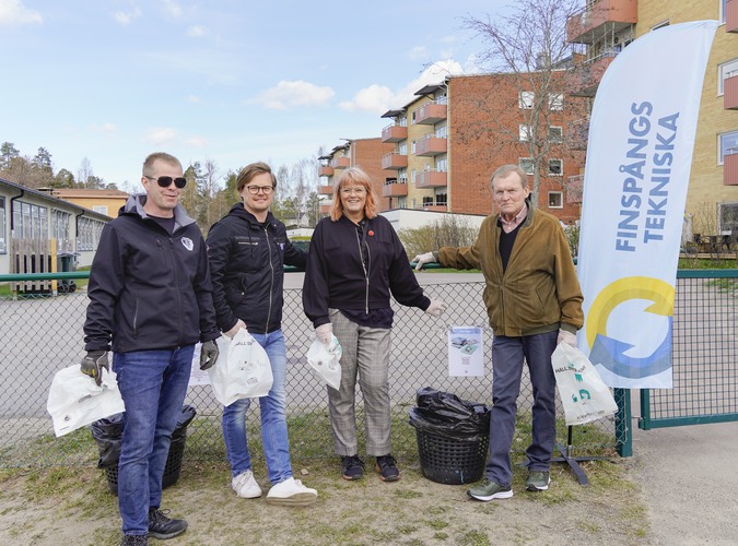 Bild på politiker, från vänster,  Erik Mildh (M), Mikael Wallin (L), Ulrika Jeansson (S) och Hugo Andersson (C).