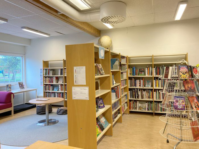 Skolbibliotek på kommunal skola i Finspångs kommun 